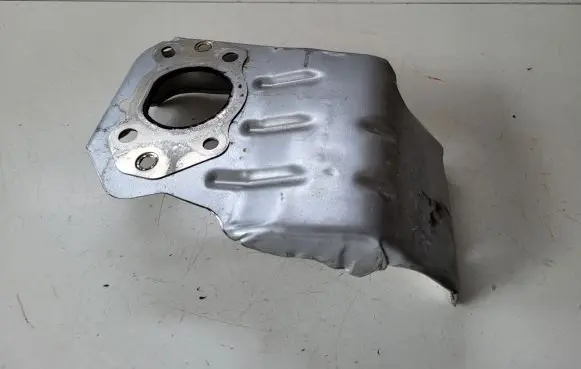 Opel Crossland X Exhaust heat shield 9817792480