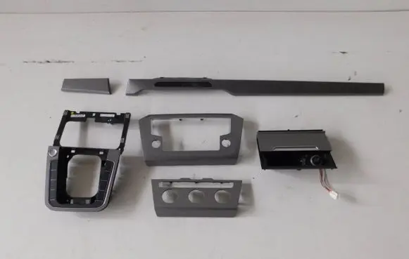 Volkswagen PASSAT B8 Dashboard trim