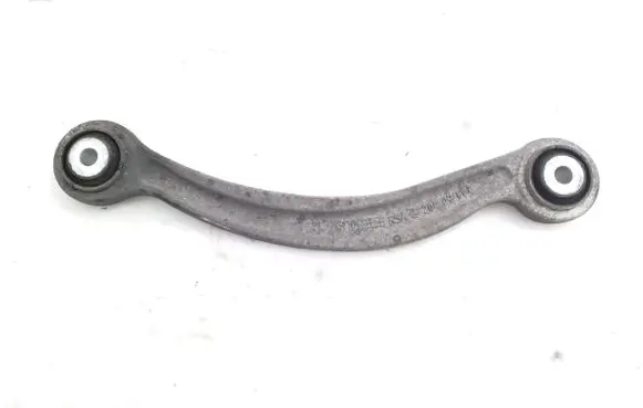 Rear control arm