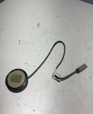 Volvo V70 Microphone (bluetooth/phone) 39807958 023000900 08122011