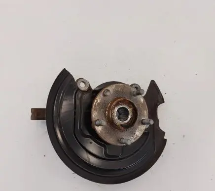 Nissan Leaf II (ZE1) Front wheel hub