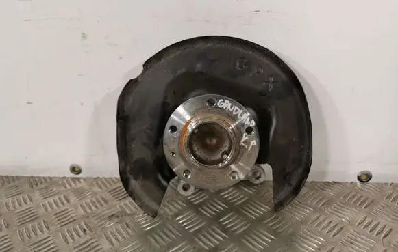 Opel Grandland X Rear wheel hub 9811409080