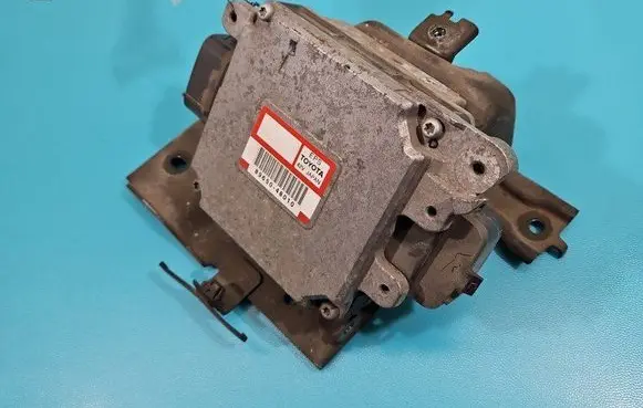 Lexus RX 330 - 350 - 400H Central body control module 89650-48010 IMPRK1438841