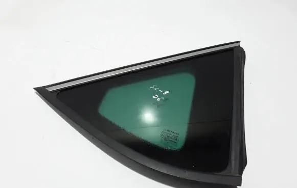Renault Scenic IV - Grand scenic IV Rear side window 833062730R