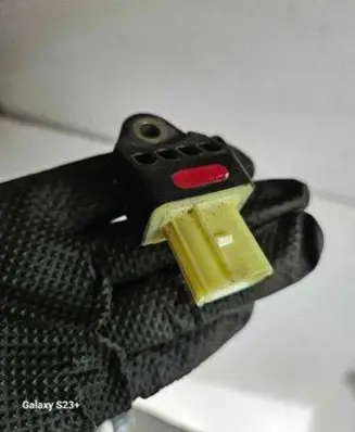 Toyota Yaris Airbag deployment crash/impact sensor 8983152080
