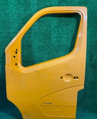 Renault Master III Front door 231648421R