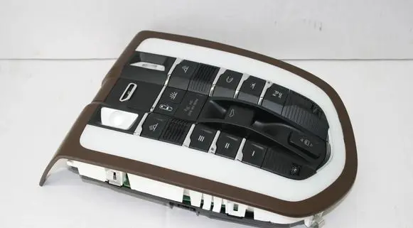 Porsche Cayenne (92A) Front seat light 7PP959551GN
