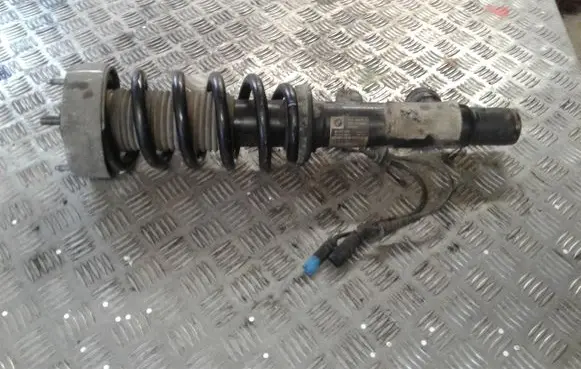 BMW X5 F15 Front shock absorber with coil spring 6863174