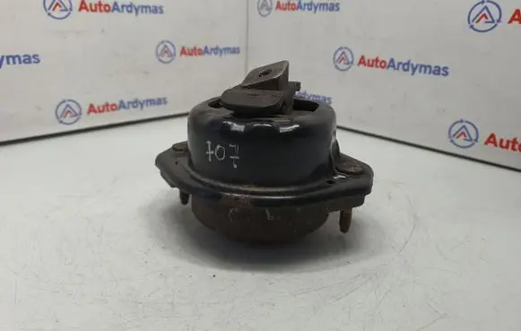 BMW 7 E65 E66 Engine mount bracket 6769185 22116769185
