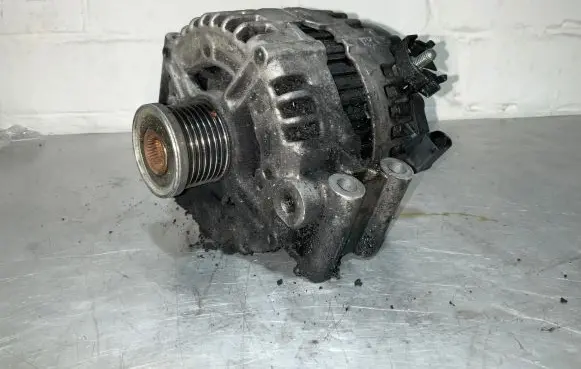 BMW 5 E60 E61 Generator/alternator 7558219 0121715016 7557789