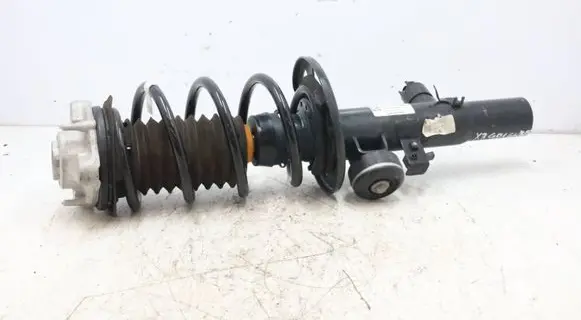 BMW X3 G01 Front shock absorber/damper 6887157