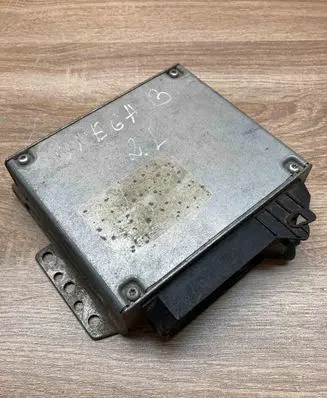 Opel Omega B2 Engine control unit/module ECU OmegaB2LECU