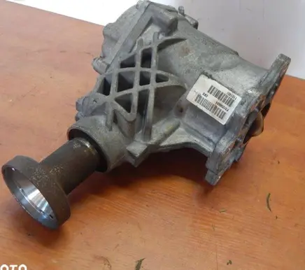 Volvo XC60 Gearbox transfer box case P31325104 T2855536