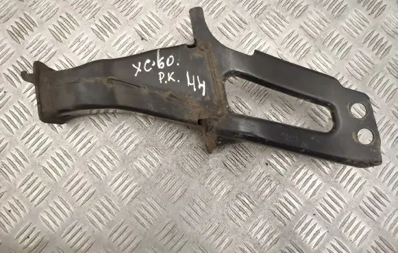 Volvo XC60 Front bumper shock/impact absorber 30760140