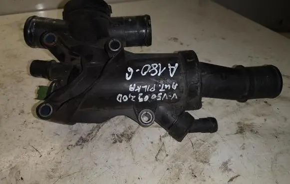 Volvo V50 Thermostat housing 9656182980