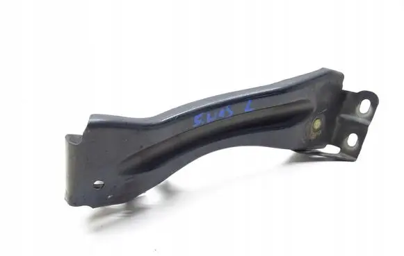 Audi TT TTS Mk2 Fender mounting bracket 8J0821135F