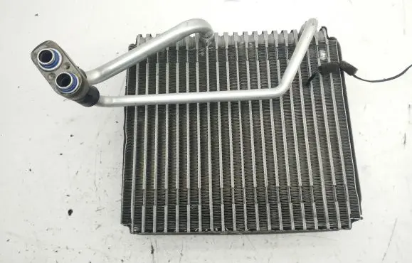 Air conditioning (A/C) radiator (interior)