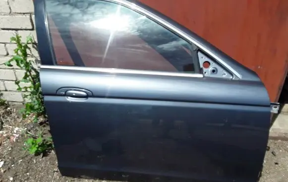 Jaguar S-Type Front door