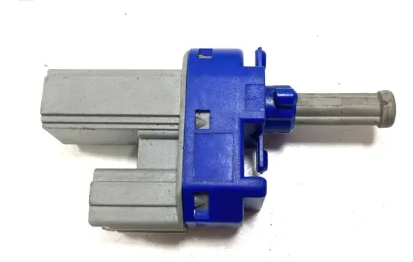 Clutch pedal sensor