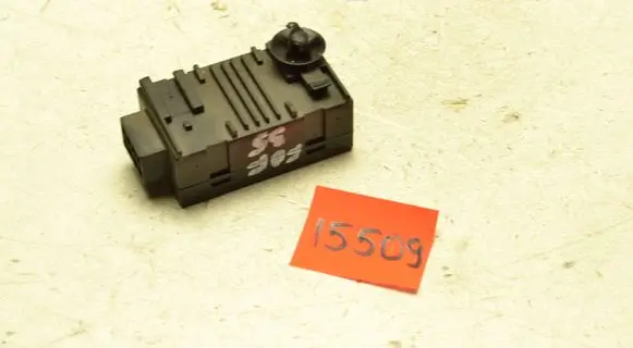 Ford Focus Seat heating relay 299607 13212C 11002298C