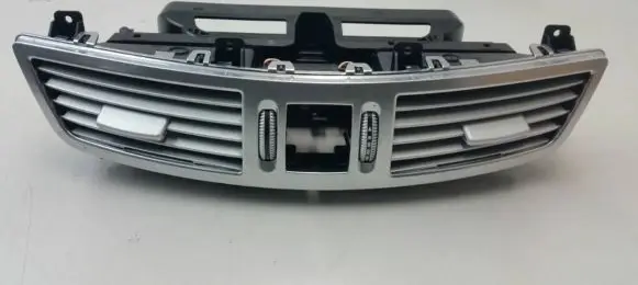 Mercedes-Benz S W221 Dash center air vent grill A2218300954