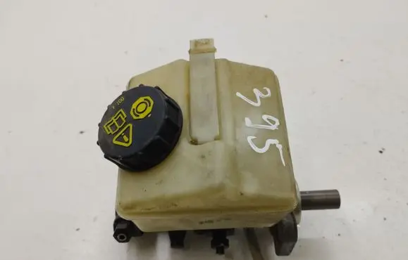 Volvo XC90 Master brake cylinder 8683272