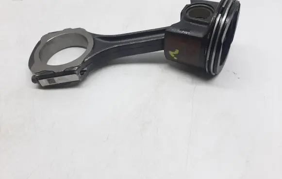 Mercedes-Benz Sprinter W901 W902 W903 W904 Piston N429Y01C