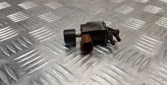 Nissan Patrol Y61 Vacuum valve AESA123