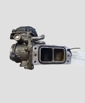 Volkswagen Golf VII Throttle valve 04L128063P A2C84315500