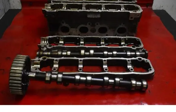 Mercedes-Benz E C207 W207 Engine head 9656249480