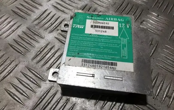 Fiat Punto (188) Airbag control unit/module 46806592 331248