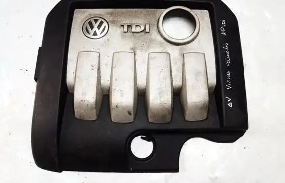 Volkswagen Golf V Engine cover (trim) 03g103925aa 03g103925ab