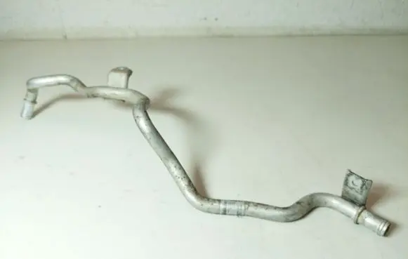 Audi A8 S8 D4 4H Air conditioning (A/C) pipe/hose 4H0121400T