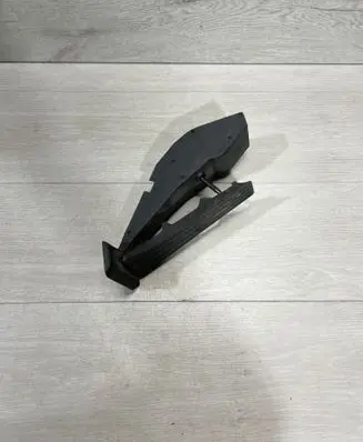 Accelerator throttle pedal