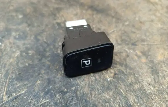 Toyota Auris E180 Hand parking brake switch 8471802020A