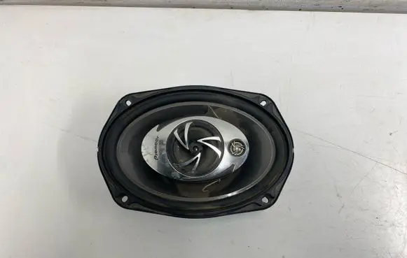 Audi A4 S4 B7 8E 8H Parcel shelf speaker 