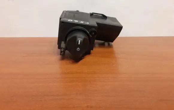 Mercedes-Benz E W210 Light switch 5560 2105452004