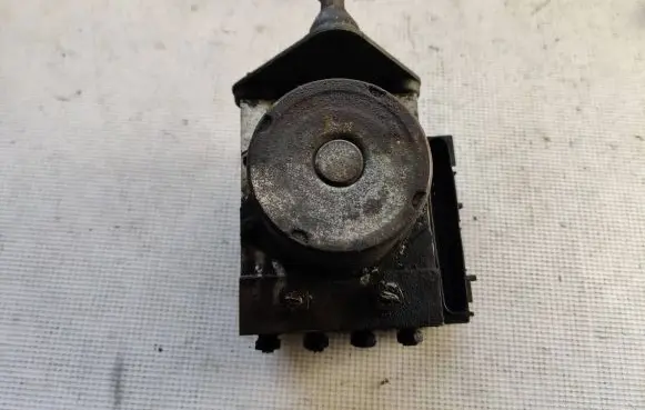 Mercedes-Benz Vito Viano W639 ABS Pump A0014461489 0265235167