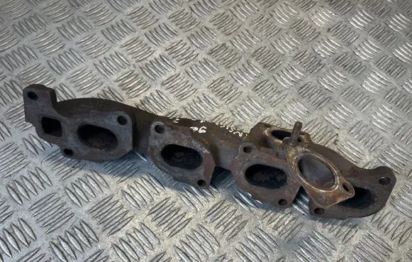 Opel Insignia A Exhaust manifold 55565985 428702815