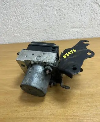 Toyota Auris 150 ABS Pump 0265950512 D7153