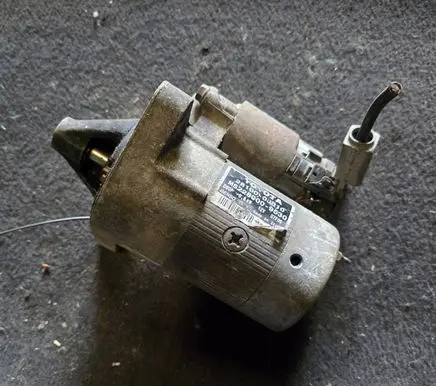 Toyota Yaris Starter motor 281000J010 MS2280009530