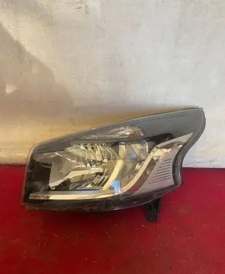 Renault Trafic III (X82) Headlight/headlamp 260605173