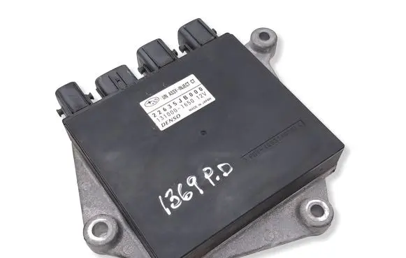 Toyota GT 86 Fuel injection control unit/module 22635JB000 310001651