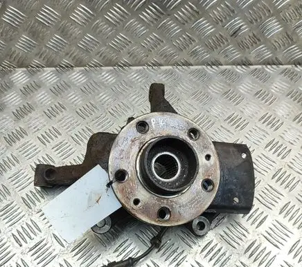 Renault Trafic III (X82) Front wheel hub 400155466R
