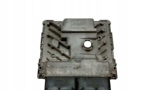Skoda Superb B8 (3V) Engine control unit/module 06K907425E