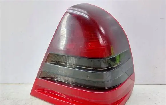 Mercedes-Benz C W202 Rear/tail lights 2028203664
