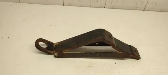 Chrysler Grand Voyager V Towing hook eye 