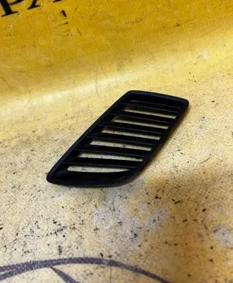 BMW 5 G30 G31 G38 Dash center speaker trim cover 17397510