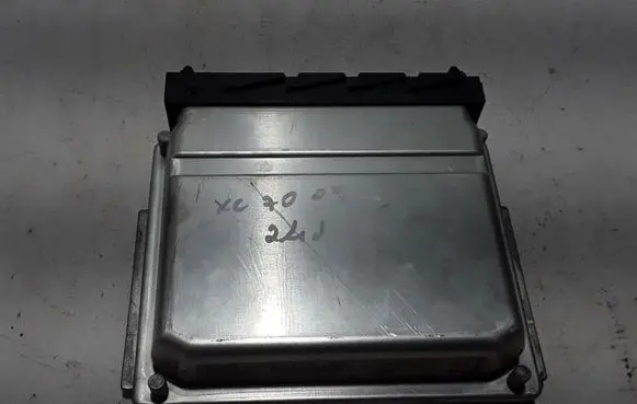 Volvo XC70 Engine control unit/module