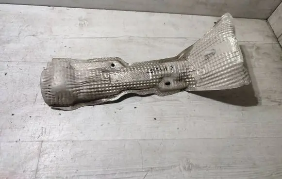 Opel Corsa F Exhaust heat shield 9824886080